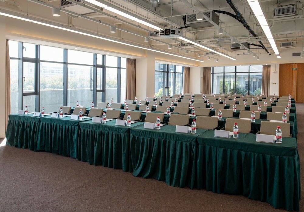 Фото Taihua Wutong Hotel