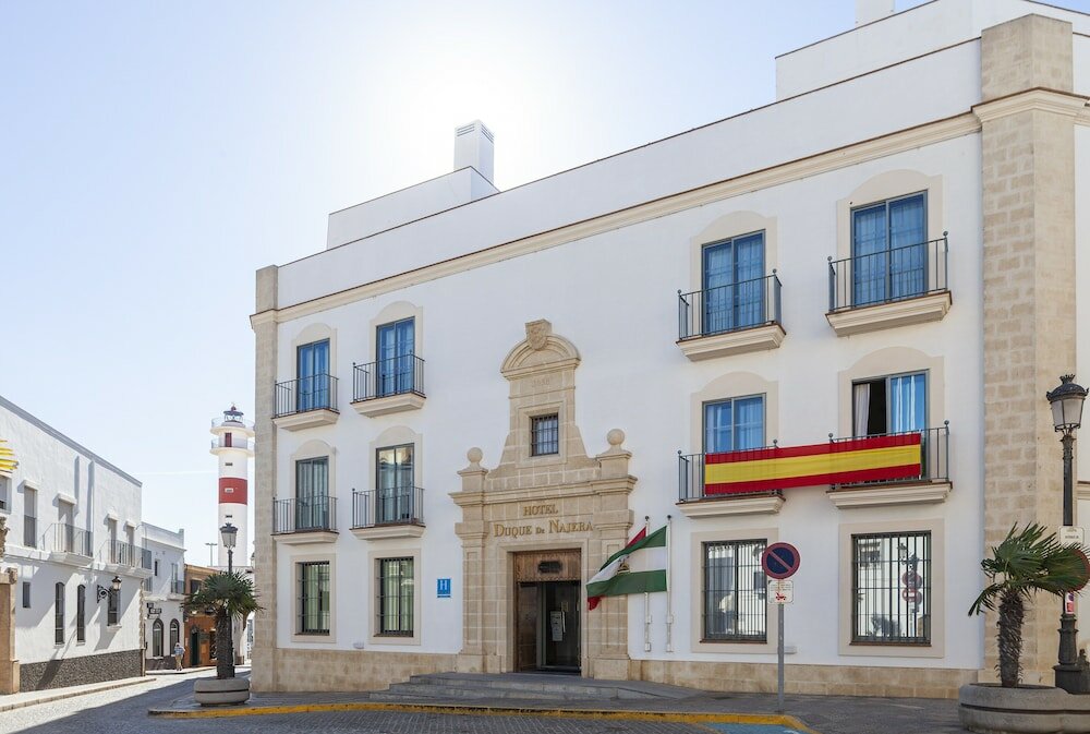 Фото Hotel Duque De Najera