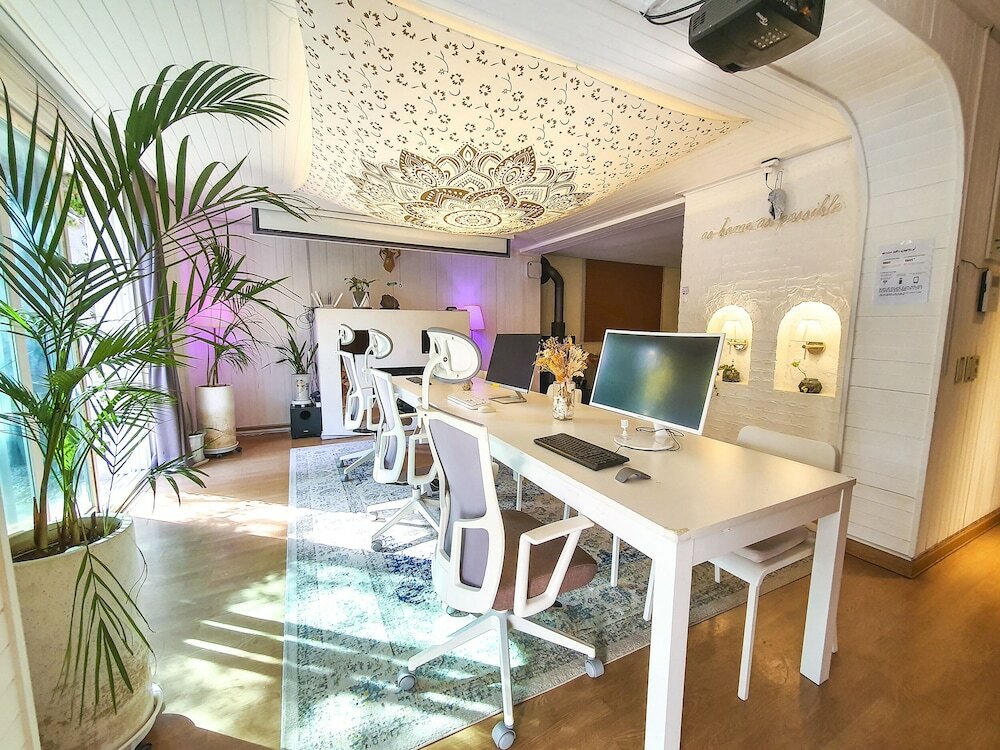 Фото Joy Hasla Sg