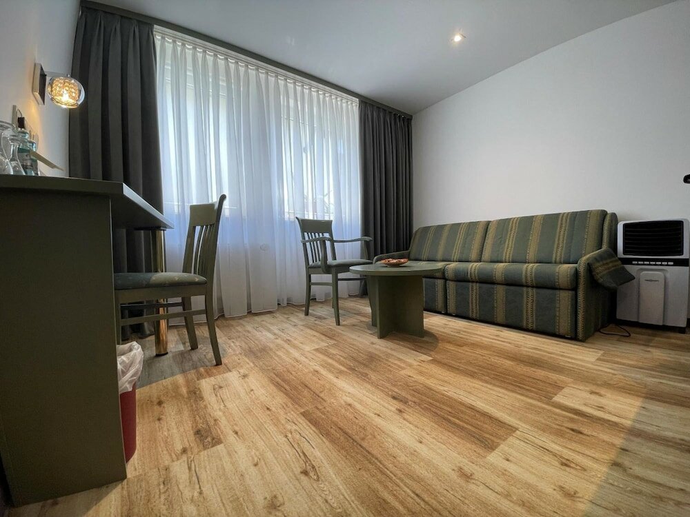 Фото Bebras Hessischer Hof