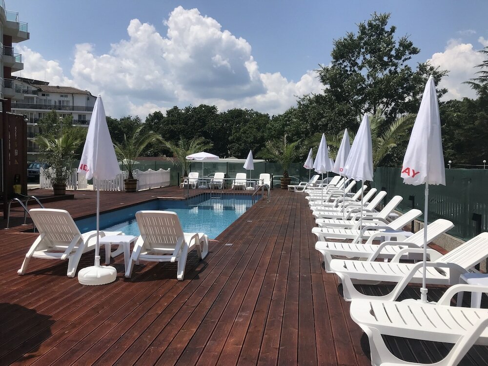 Фото Family Hotel Sunday