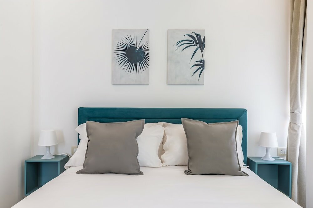 Фото Maria's Bright Flats at the Cathedral