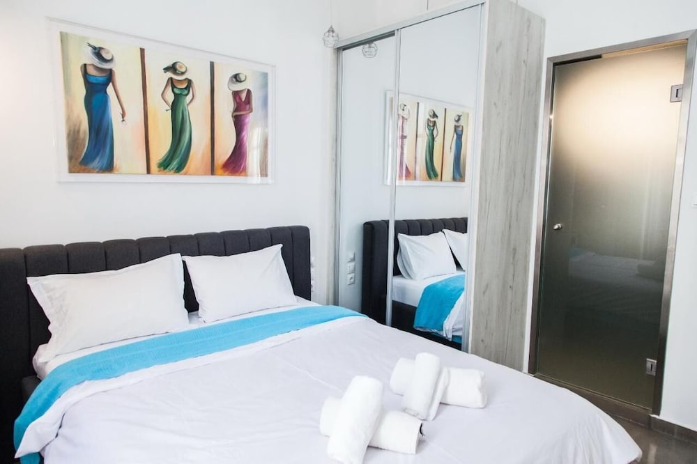 Фото Beautiful Apt. close to Monastiraki