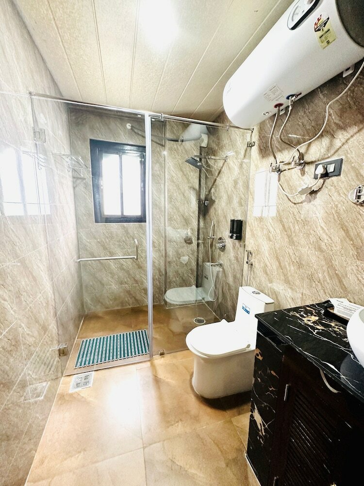 Фото Silver Cloud Hotel