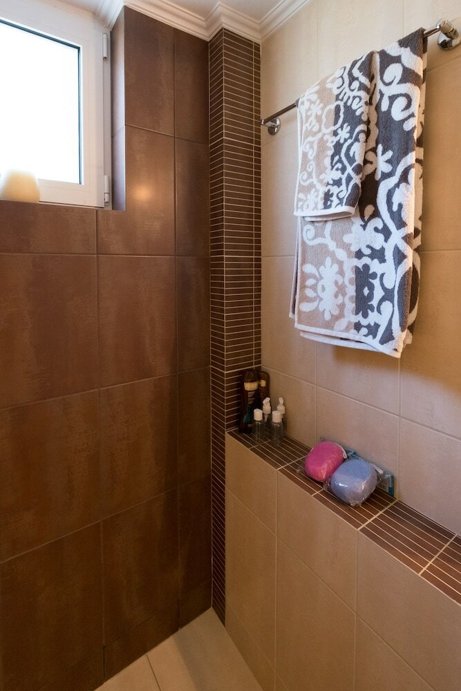 Фото Newly renovated Garden Flat