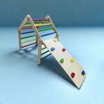 Family Wood (Darvın kóshesi, 8) ، دمى وألعاب