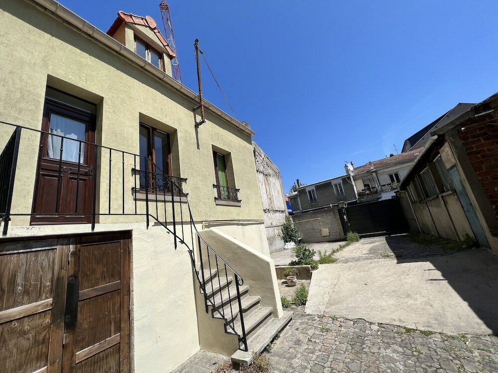 Фото Hotel Robespierre