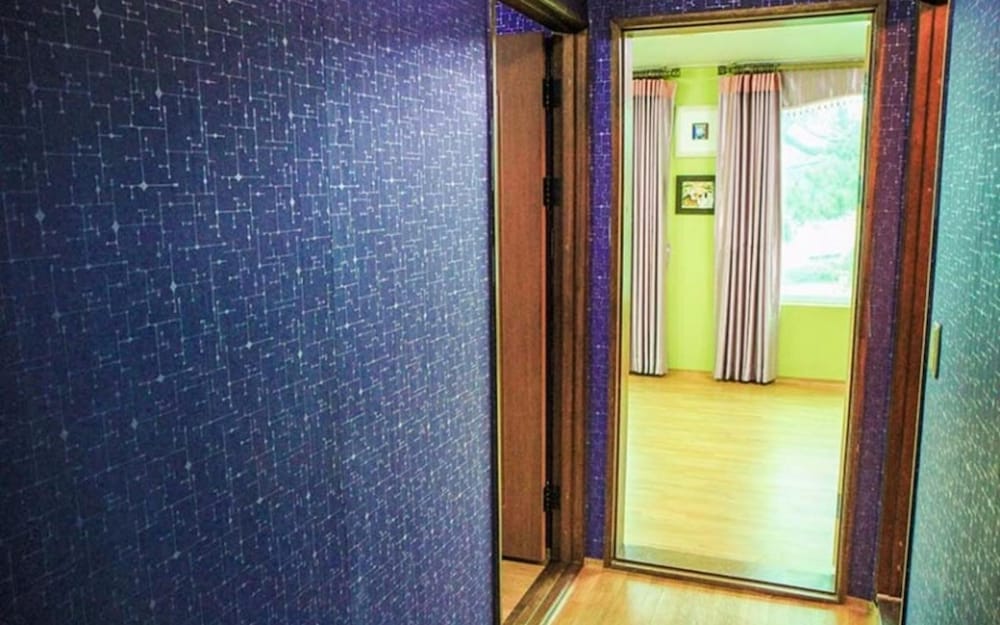 Фото Yeosu Hayanjeongwon Pension