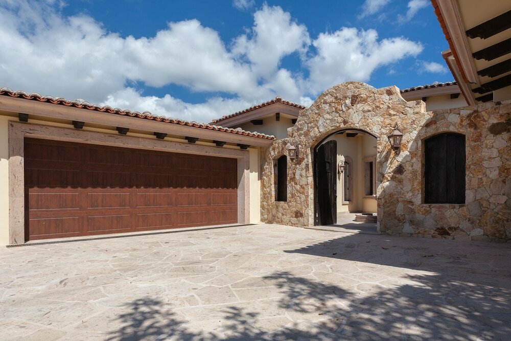 Фото Villa Delmar Exquisite Villa w Views