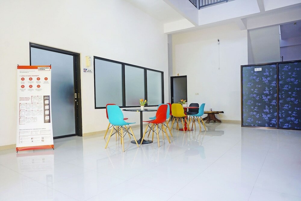 Фото Oyo 3123 Orchid Homestay Syariah