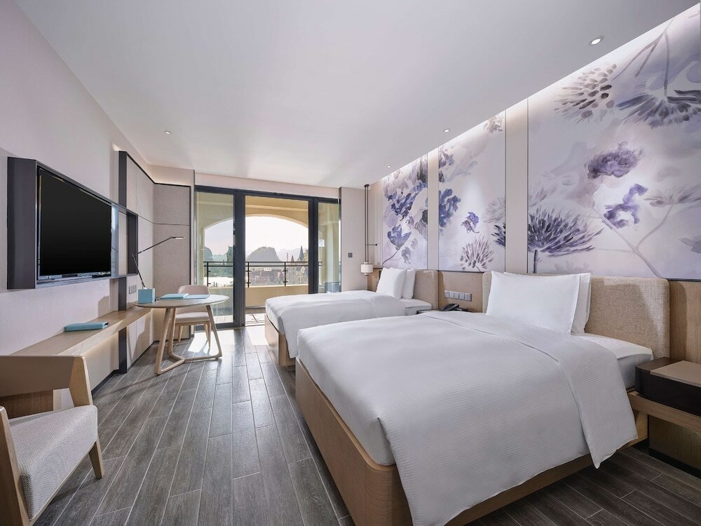 Фото DoubleTree by Hilton Yingde Resort