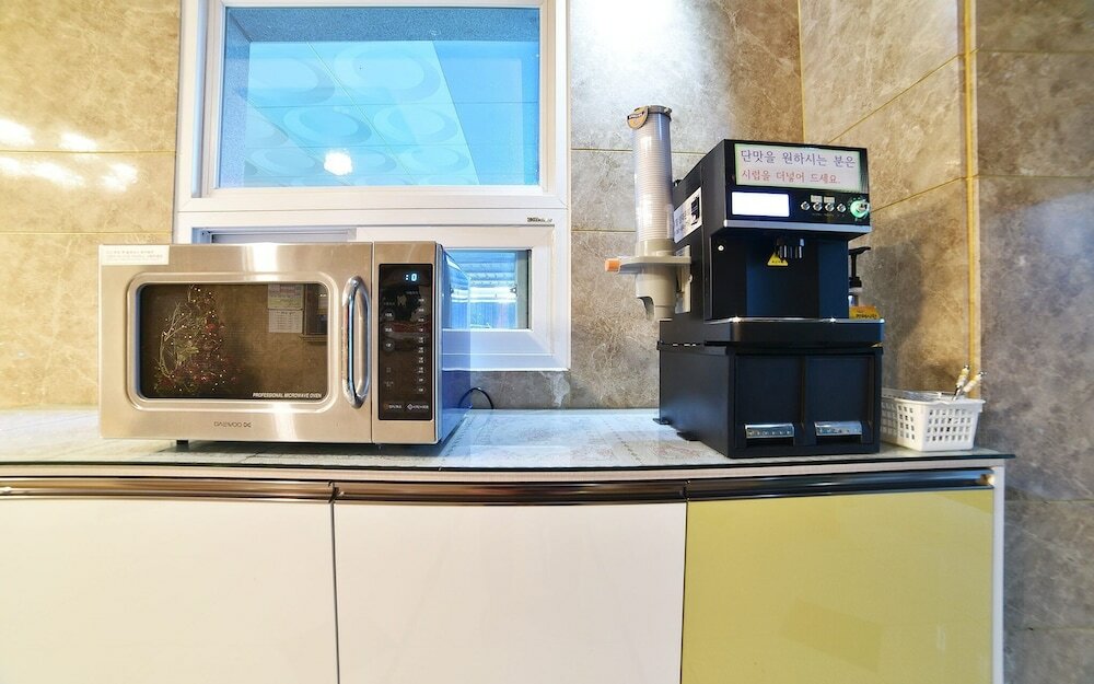 Фото Yeosu Apple Hotel