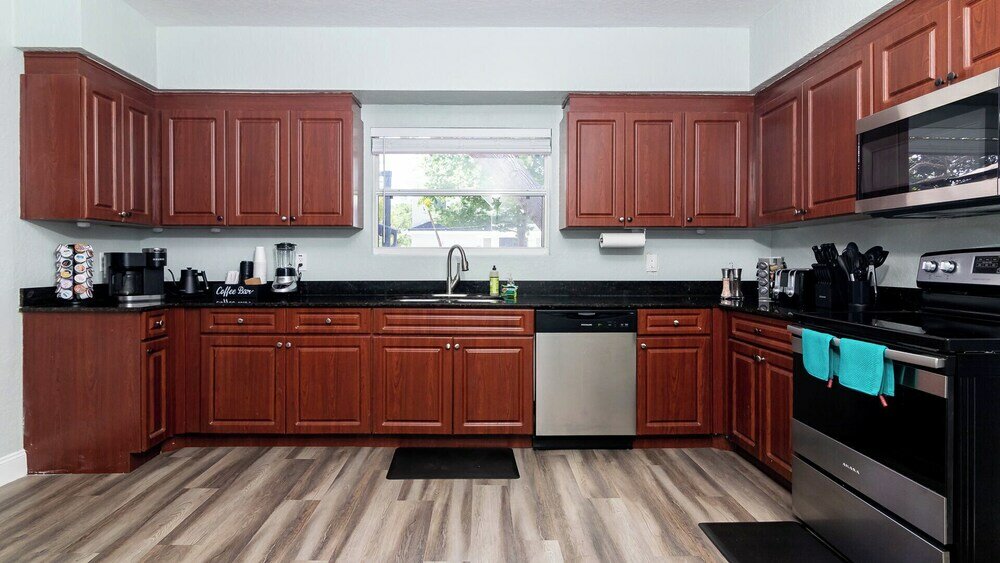 Фото Midtown Sea Esta № 1