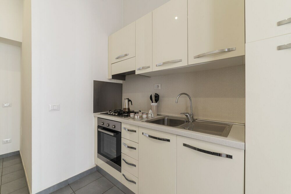 Фото Porta Pia & Villa Torlonia Apartment with Balcony