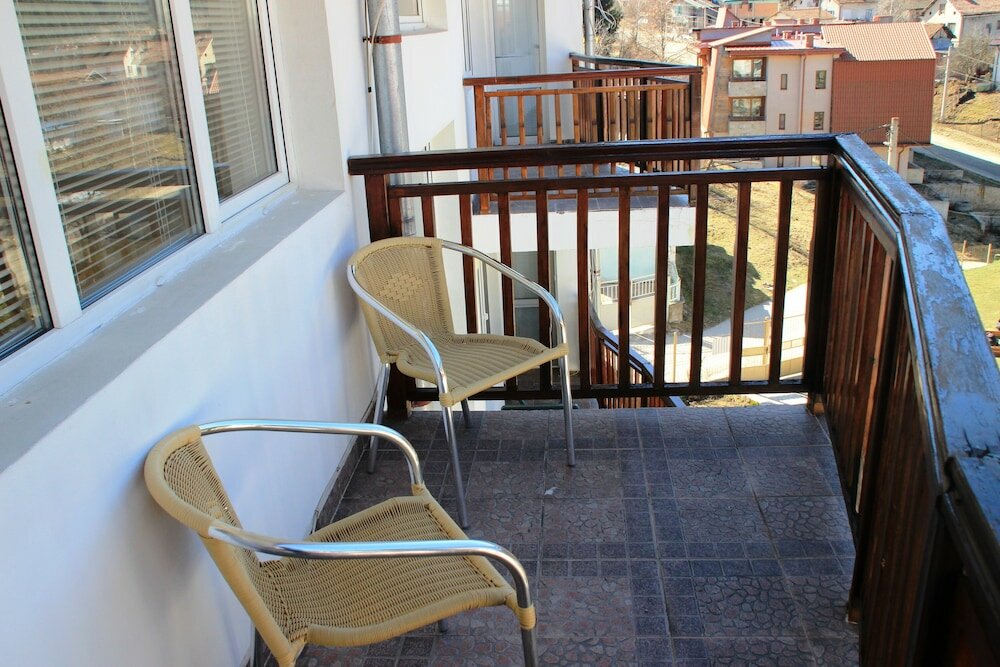 Фото Eagle Rock Holiday Apartments