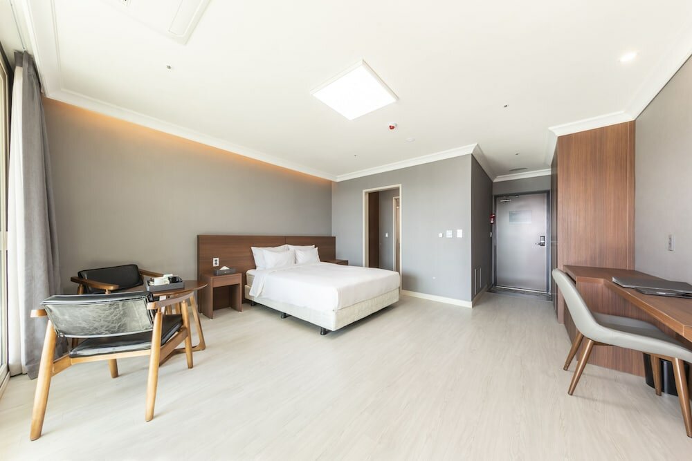 Фото Baekhak Jayuro Resort