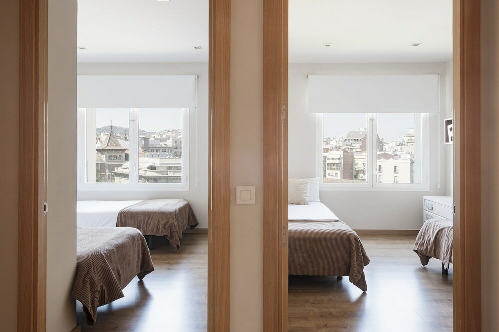 Фото The Corner Apartments by Aspasios