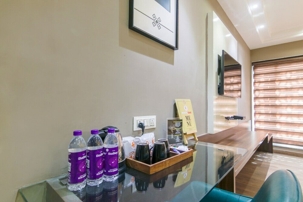 Фото Hotel Oak plaza New Delhi