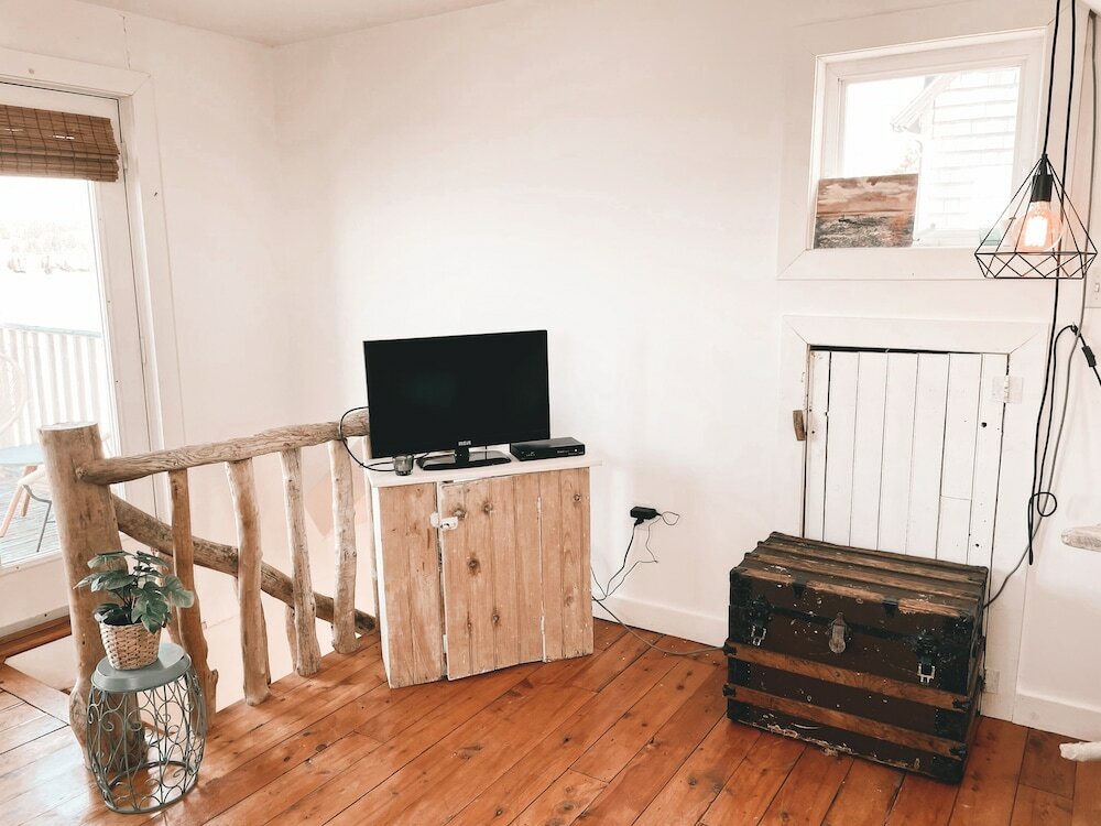 Фото Little Bird Inn