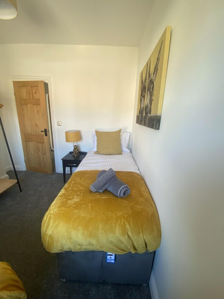 Фото Ideal Lodgings in Bury