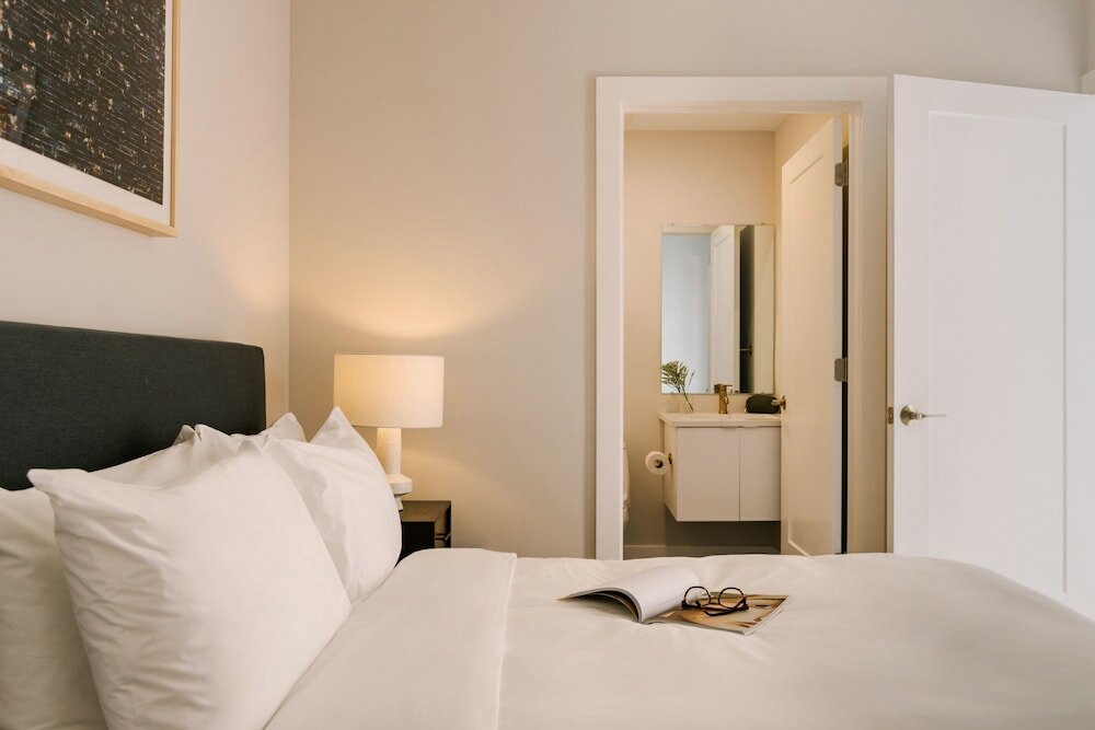 Фото Sonder Ovation