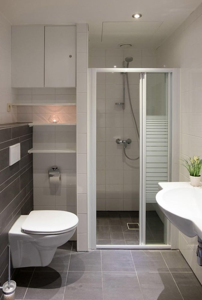 Фото Holiday Suites Limburg