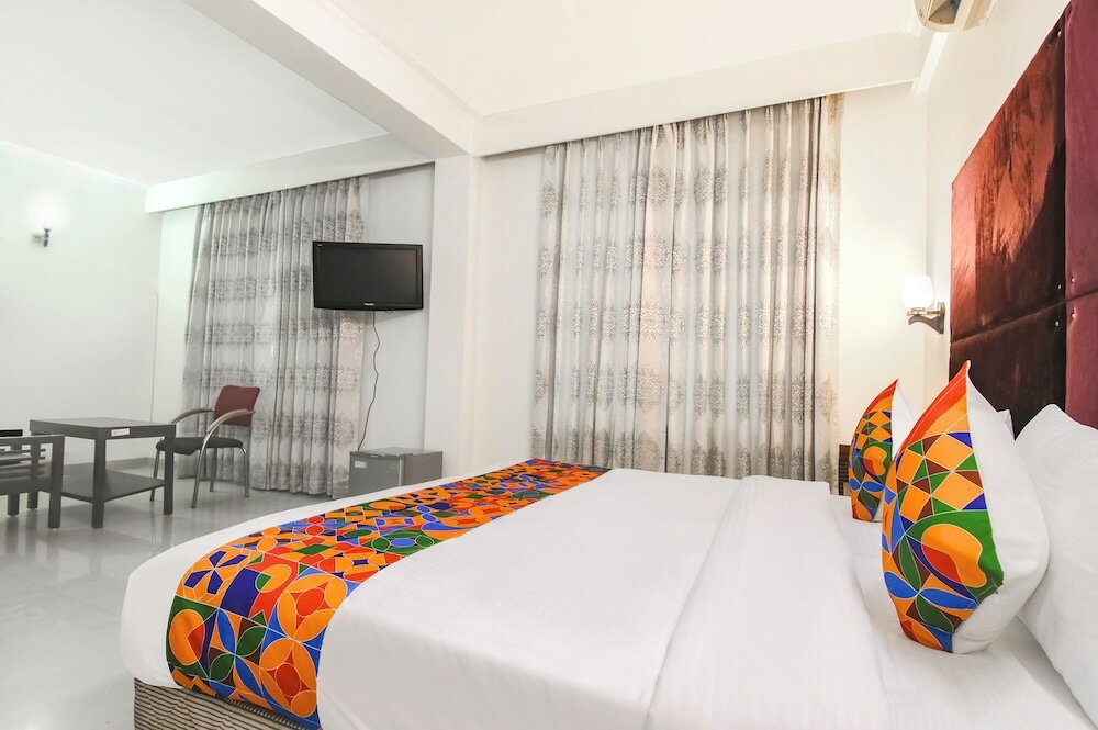 Фото Fabhotel Rivlet Inn