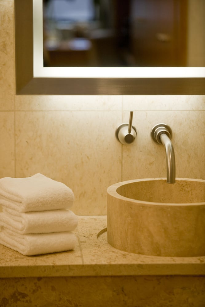 Фото Hotel 57 by LuxUrban, Trademark Collection by Wyndham