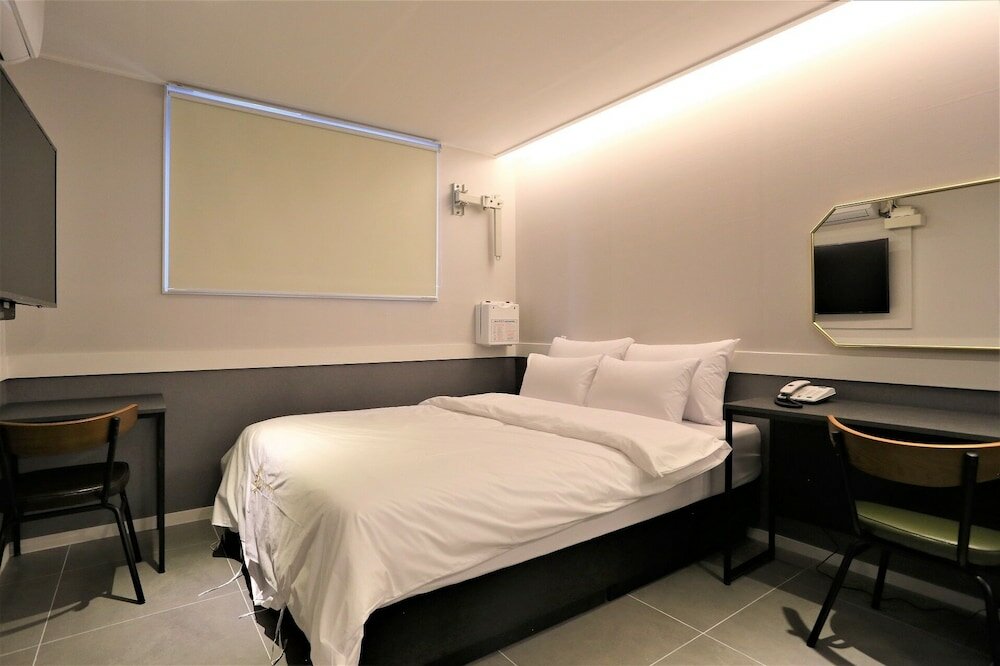 Фото M&Lucky Hotel