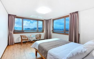 Гостиница Yeosu The Raon Pension