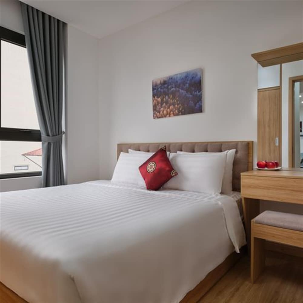 Фото MoonLight Tay Ho