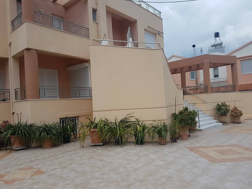 Фото Ria's Sea View Apartment