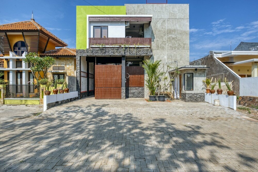 Hotel RedDoorz Syariah @ Jl. Cengger Ayam Dalam, Malang, photo