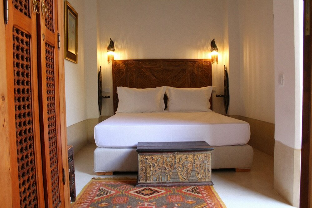 Фото El Morocco Hotel