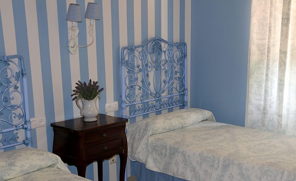 Фото Hostal - Restaurante Emilia