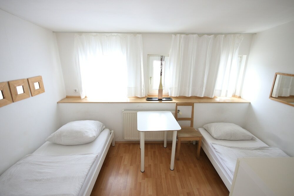Фото A-domo Apartments Oberhausen - Budget Apartments & Flats - short & longterm - single & grouptravel