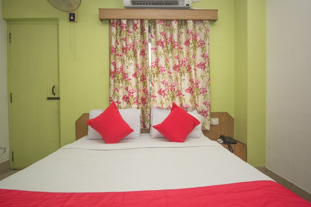 Фото Oyo 29736 Nandanik Palace