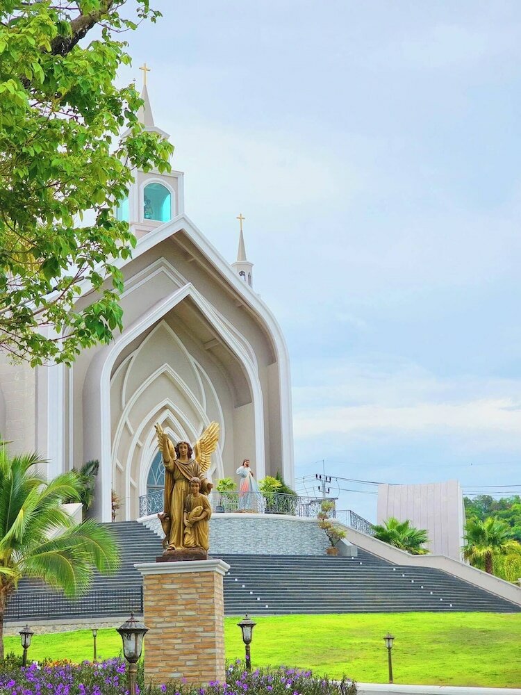 Фото Grand Lord Hotel& Residence