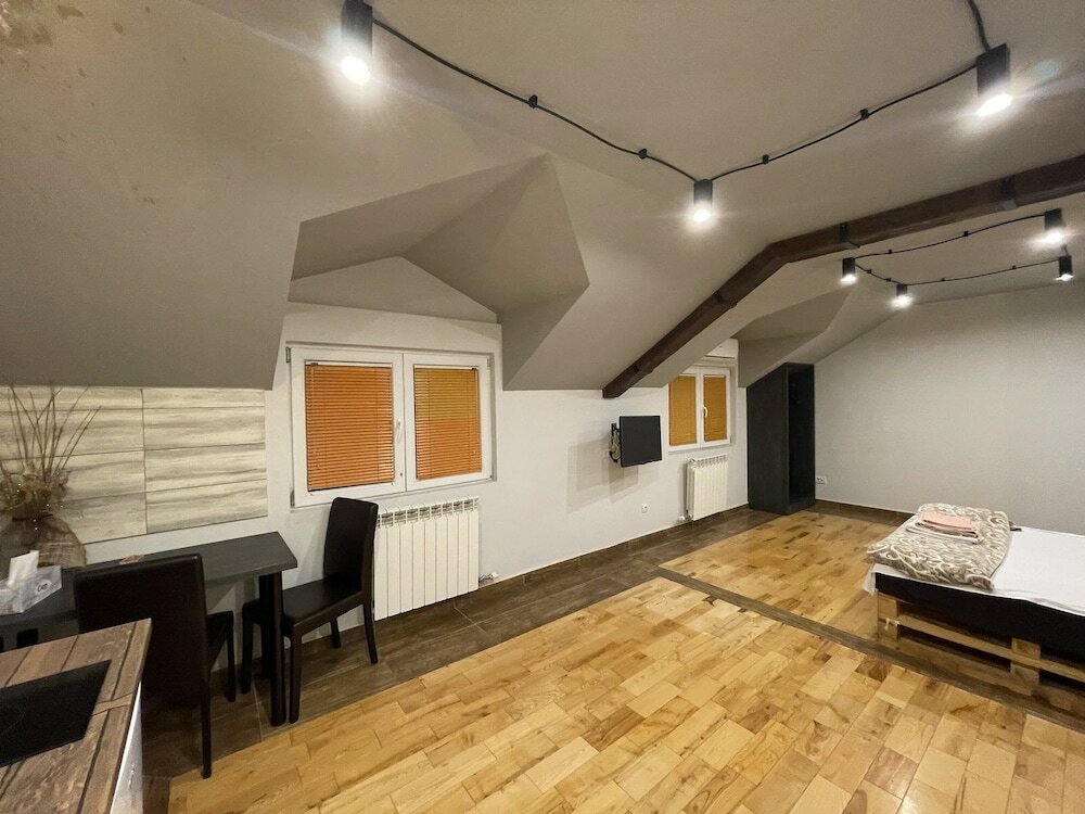 Фото Airport Apartments Belgrade