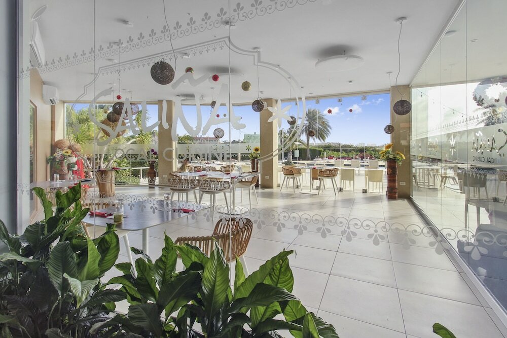 Фото Bocobay Gold Coast Resort