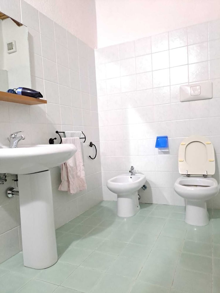 Фото B&b S'Omu Antiga