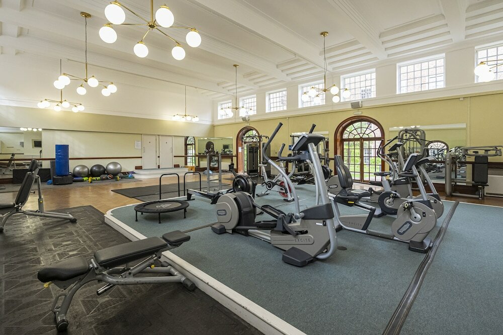 Фото Peaceful Putney Apartment by Underthedoormat