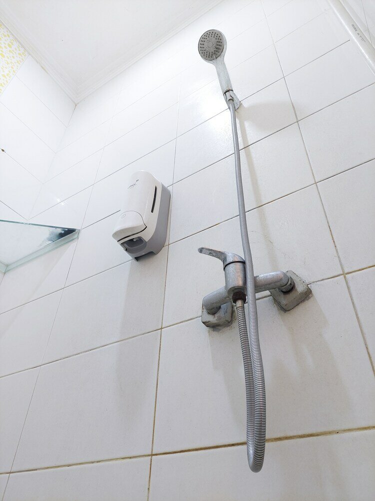 Фото Djuragan Kamar Tiara