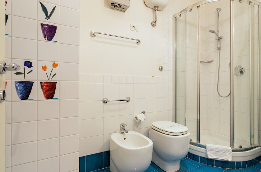 Фото Piazza Barberini