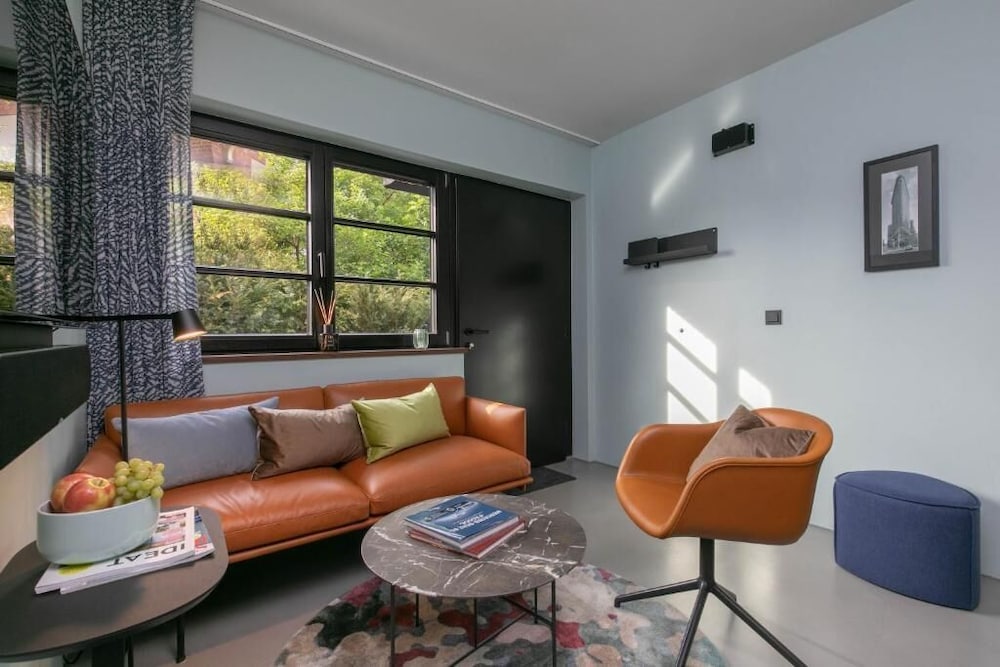 Фото The Roebbek