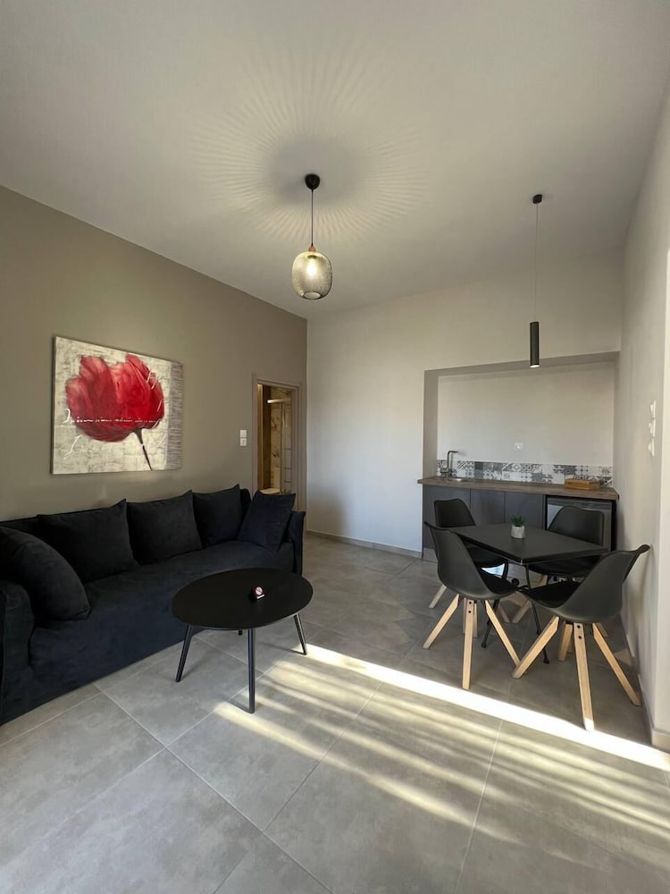 Фото Elefsinian Mysteries Apartments