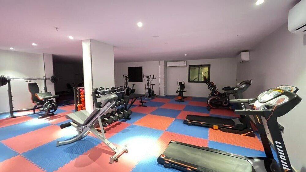 Фото Green Hills Hotel