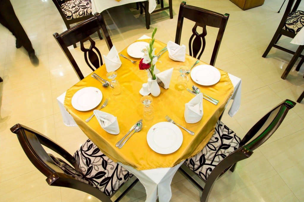 Фото Hotel Dhaka Garden Inn