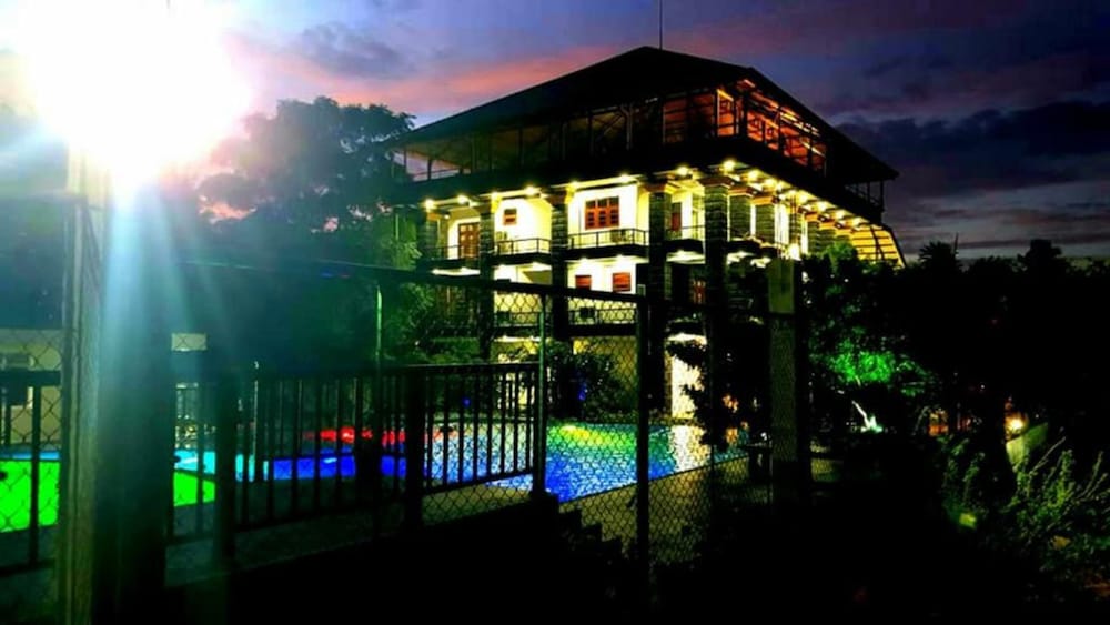 Фото Sigiriya Kingdom Gate Hotel