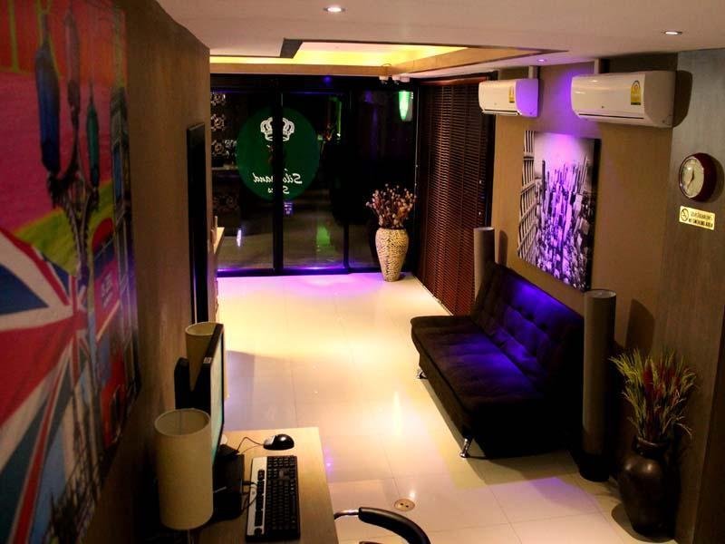 Фото Silver Sand Suites